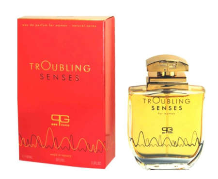 香水瓶照片  PG Parfums