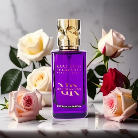 香水瓶照片  Rare Raise Fragrance