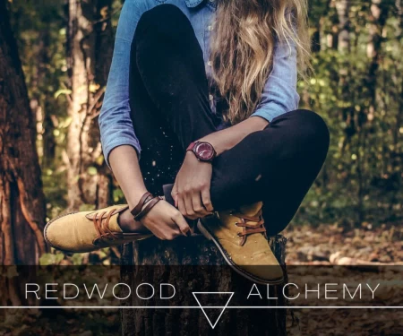 香水瓶照片  Redwood Alchemy