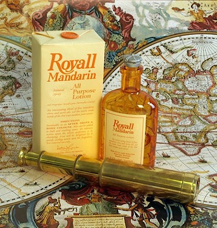 香水瓶照片  Royall Lyme of Bermuda