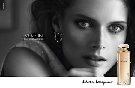 Bottle photo Salvatore Ferragamo Emozione