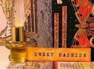 香水瓶照片  Scent by the Sea