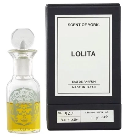 香水瓶照片  Scents of York