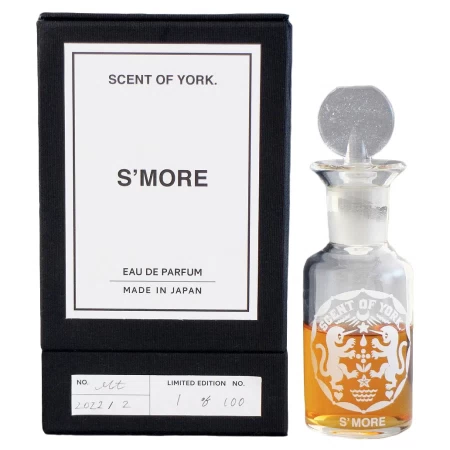 香水瓶照片  Scents of York