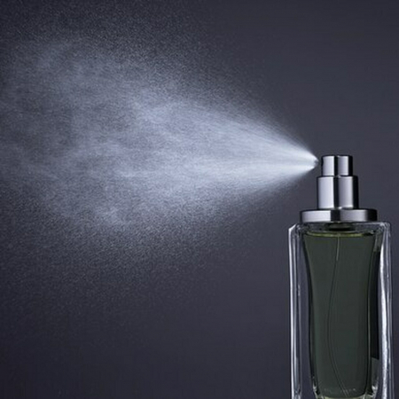 香水瓶照片  The Art of Shaving