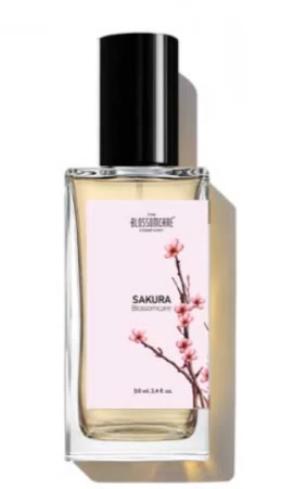 香水瓶照片  The Blossomcare Company