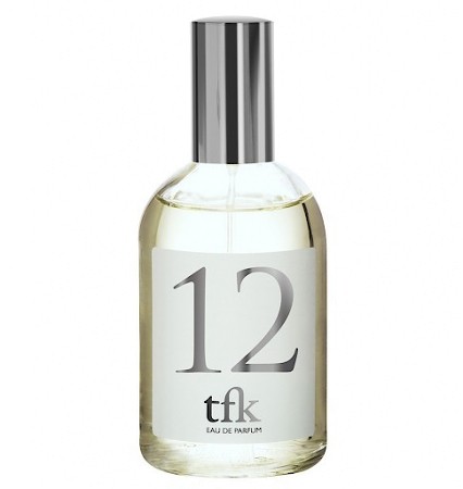香水瓶照片  The Fragrance Kitchen