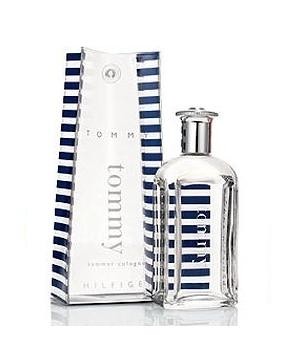 香水瓶照片  Tommy Hilfiger