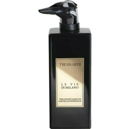 香水瓶照片  Trussardi
