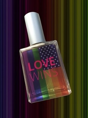 香水瓶照片  United Scents of America