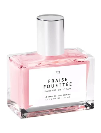 Urban Outfitters Fraise Fouettée