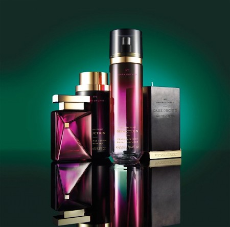香水瓶照片  Victoria's Secret