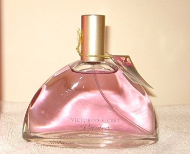 香水瓶照片  Victoria's Secret