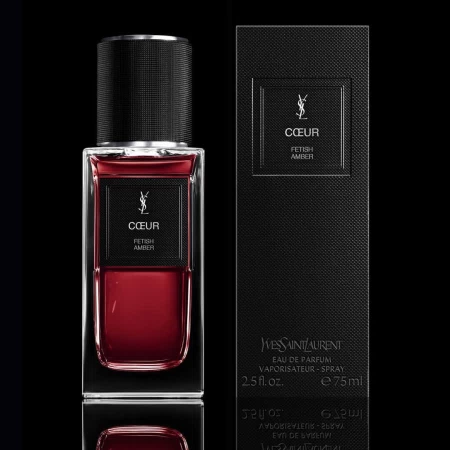香水瓶照片  Yves Saint Laurent