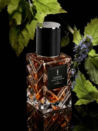 Bottle photo  Yves Saint Laurent