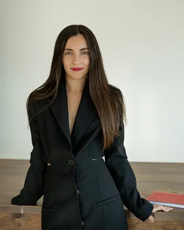 Violetta Elmanova