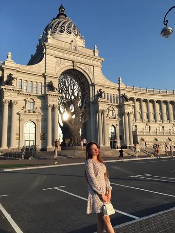 Eva Gomidukhina