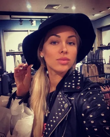 Aliona Kosfukova