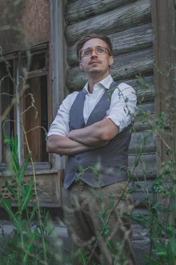 Viktor Tenenev